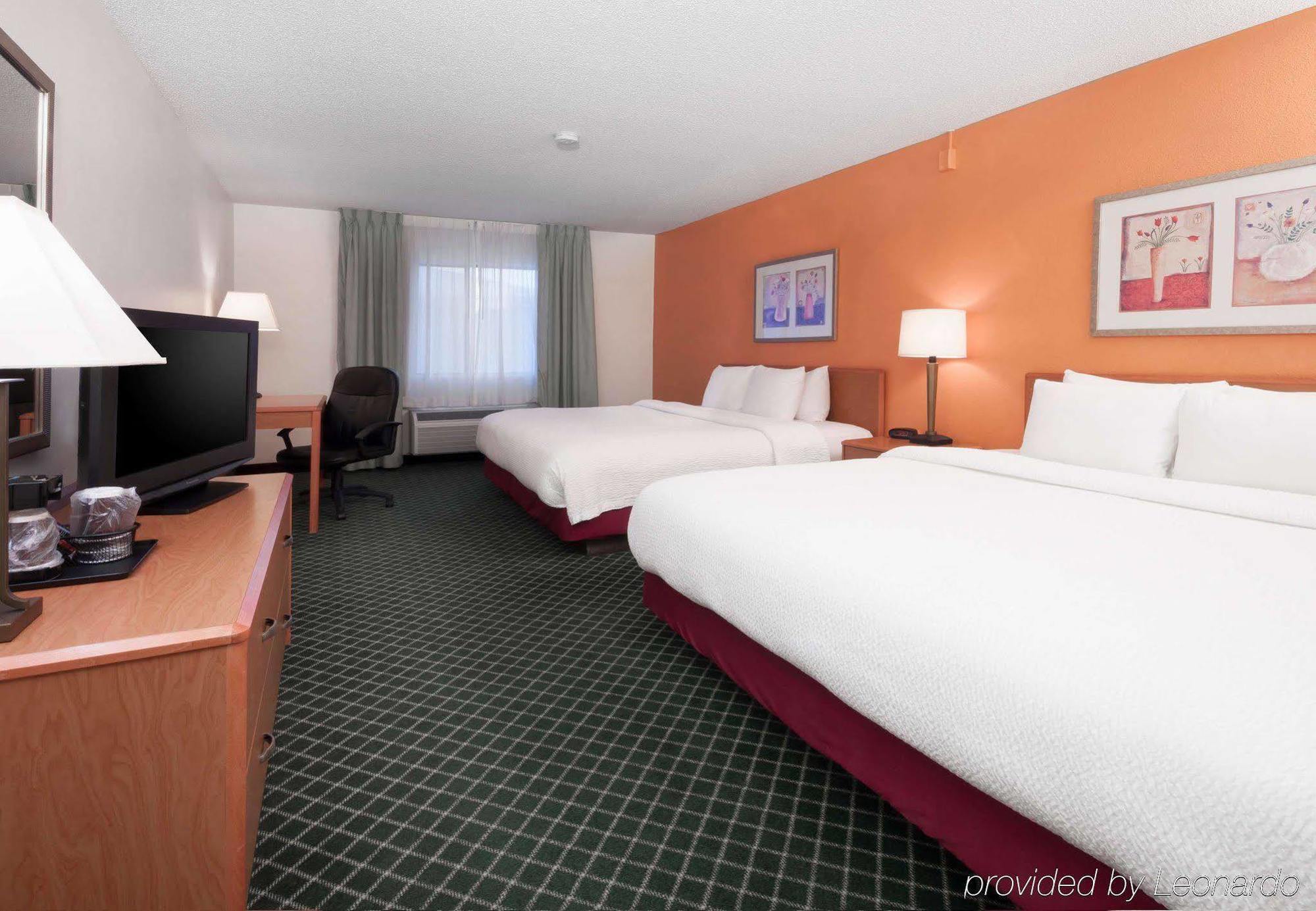 Americinn By Wyndham Hudson Exterior foto
